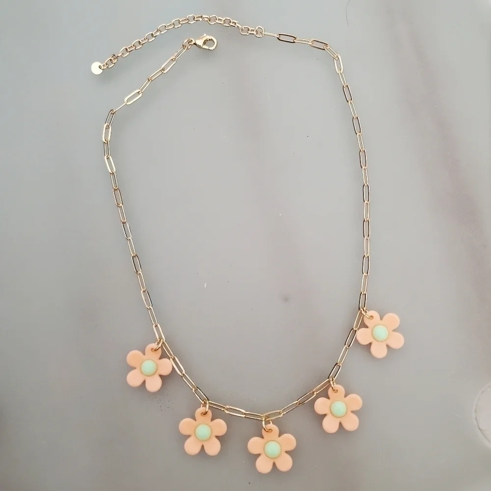 NEW Peach Retro Flower Daisy Daisies Link Necklace